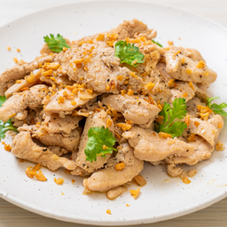 ผัดกระเทียมพริกไทย (กับข้าว)