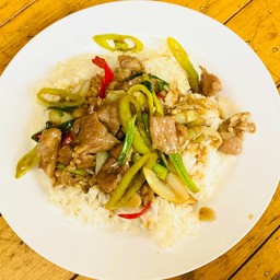 หมูผัดพริกสด