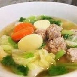 แกงจืดเต้าหู้หมูสับ