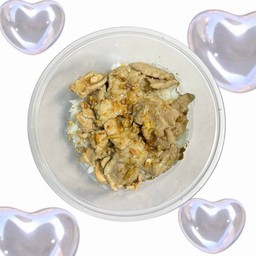 ข้าวหมูชิ้นกระเทียม