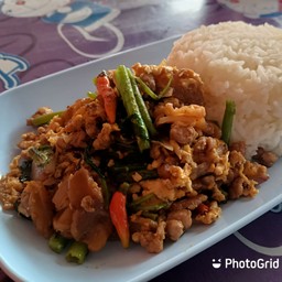 ข้าวผัดหัวไซโป๊หมูสับไข่