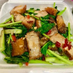 กะเพราพริกแห้ง รสเด็ดเผ็ดเต็มกล่อง สาขา1ไม่มีสาขา2ขอบคุณค่ะ