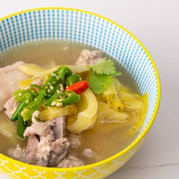 ต้มกระดูกหมูผักกาดดอง