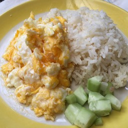 ข้าวไข่ขยี้