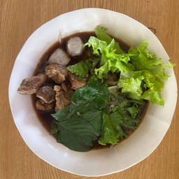 ป้าตุ่มก๋วยเตี๋ยวหมูตุ๋นอาหารตามสั่ง