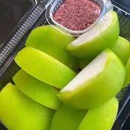 ฝรั่งแช่บ๊วย