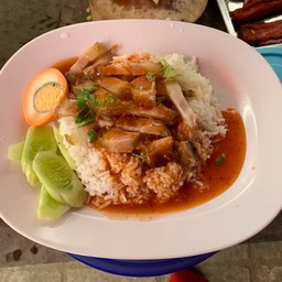 ชายสี่บะหมี่เกี๊ยว-อาหารตามสั่ง4แยกวังสารภี -