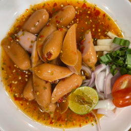 ยำไส้กรอก