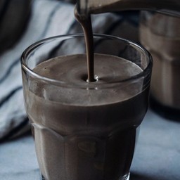 Hot Charcoal Cocoa-8 Oz. โกโก้ชาโคล เครื่องดื่มสำหรับคนคลูๆ ของไม่แปลกใหม่ที่ ไม่รู้ว่ามีทำไม แต่ร้านอยากขาย