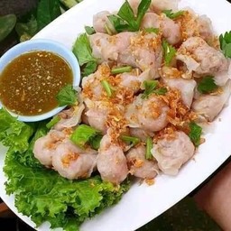 เกี๊ยวปลาสามย่างลวกจิ่ม