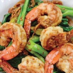 ผัดซีอิ๊วกุ้ง