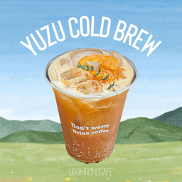 Yuzu coldbrew กาแฟสกัดเย็นผสมส้มยูสุ (เมนูนี้แยกน้ำแข็งไม่ได้นะคะ)