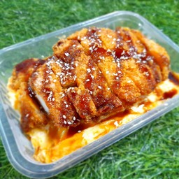 ข้าวไข่ข้นไก่ทงคัตสึ ราดซอสเทอริยากิ