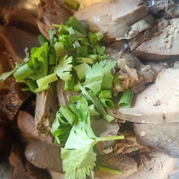 เกาเหลาเพิ่มเครื่องใน