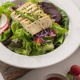 สลัดเต้าหู้ย่าง Tofu salad