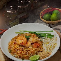 ผัดไทยดาวทองกุ้งสด กุ้ง3ตัว