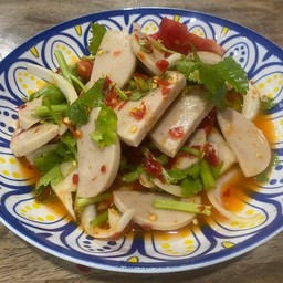 ยำหมูยอ