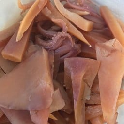 หมึกกรอบลวกสุก