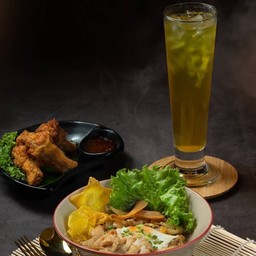 เซ็ทอิ่มคุ้ม คั่วไก่ไข่ลาวา+ไก่ทอด4ชิ้น+น้ำสมุนไพร ราคาปกติ 210