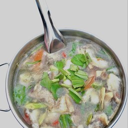 ต้มยำปลาดอลลี่ น้ำใส