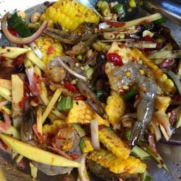 ยำแซ่บทะเลซิ่ง(หลังม.รังสิต)