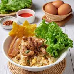 ก๋วยเตี๋ยวคั่วไก่