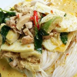 ขนมจีน แกงเขียวหวานไก่