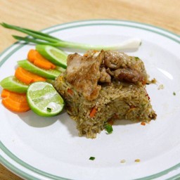 ข้าวผัดมะนาวพริกสด หมู