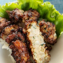 ข้าวหน้าไก่บดย่างซอส สไตล์ญี่ปุ่น