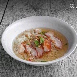 บะหมี่ เครื่องหมูแดง