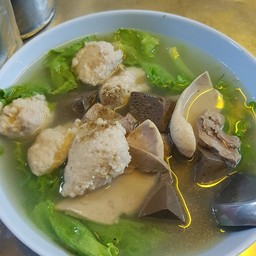 ต้มเลือดหมู