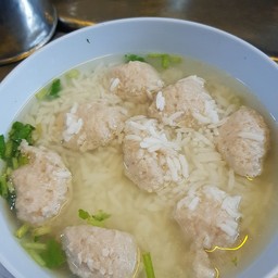 ข้าวต้มหมู