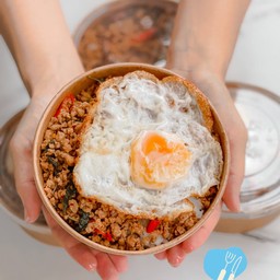 กะเพราตัวแม่ by redpig