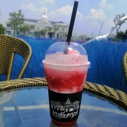 สตอเบอรี่​นมสดปั่น อร่อยถูกใจมากค่ะ