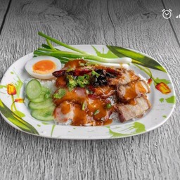 ข้าวหมูกรอบ