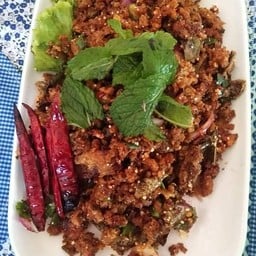 ลาบปลาดุกทอด