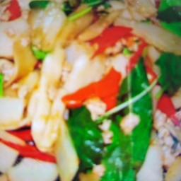 พริกแกงไก่หน่อไม้ดองไข่ดาว(ราดข้าว)