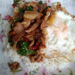 ผัดฉ่าทะเล