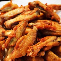 ปีกกลางไก่ทอดน้ำปลา