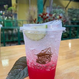 น้ำแดงมะนาวโซดา