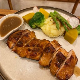 สเต็กไก่พริกไทยดำ (Black pepper chicken steak)