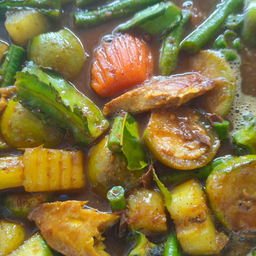 ขนมจีนน้ำยาไตปลา