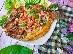 ปลากระพง/ปลาทับทิมทอดสมุนไพร