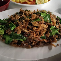 ลาบหมูทอด