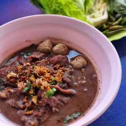 ร้านก๋วยเตี๋ยวเรือ ย.ยักษ์