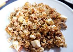 หมูสับผัดไข่เค็ม