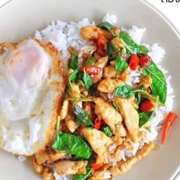 องุ่นกระเพาฉุ่นส้มตำแซ่บ -