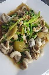 เกี้ยมฉ่ายผัดไส้ตัน