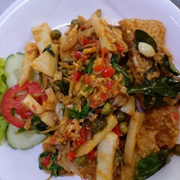 ผัดฉ่าปลากะพง