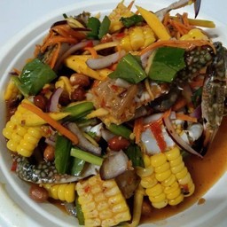 ยำข้าวโพดปูม้า